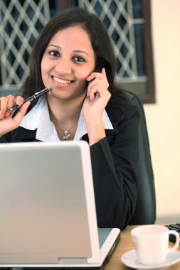 Hint iş kadın cep telefonunuzun söz