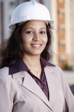 kadın mimar portresi