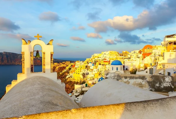 Śródziemnomorskie miasto Oia Santorini — Zdjęcie stockowe