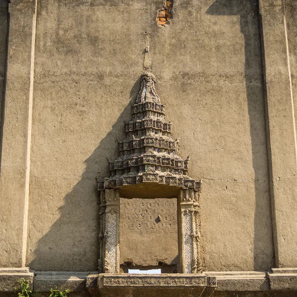 Venster van tempel — Stockfoto