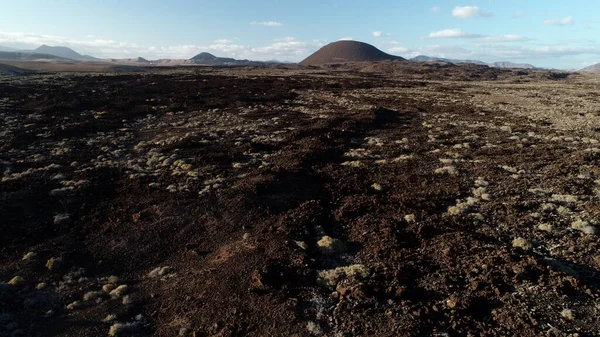 Vilande Vulkaner Och Deras Lavatungor — Stockfoto