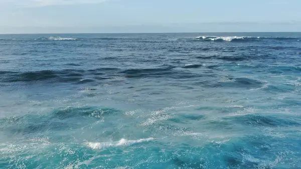 Surf Mar Fuente Riqueza Saludable —  Fotos de Stock