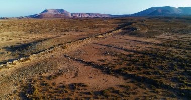 Dağlar ve büyüleyici manzara sizi başka bir dünyaya götürüyor.