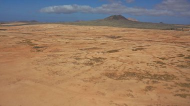 Hindistan çölü ufku rüya görmeni sağlıyor.