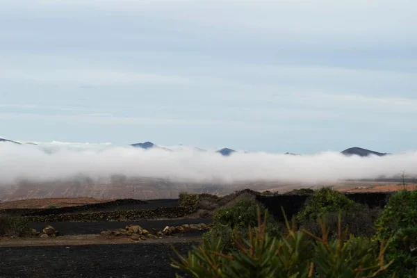 Nubes Invierno Asoman Sobre Las Montañas — Foto de Stock