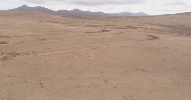 Uçurumlarıyla, renkleriyle ve deniziyle kıyı şeridi