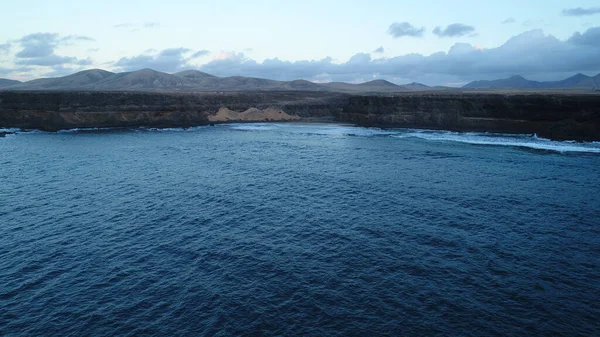 Côtier Avec Ses Falaises Ses Couleurs Mer Étant Remarqué — Photo