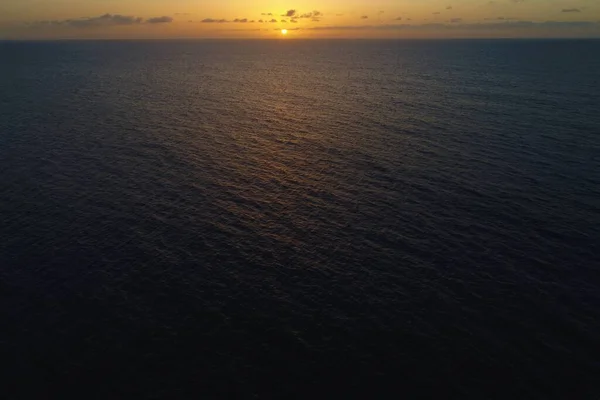 Береговая Линия Скалами Цвета Море Замечается — стоковое фото