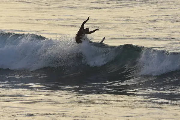 Deniz ve onun tüm gücü