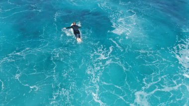 Deniz ve onun tüm gücü