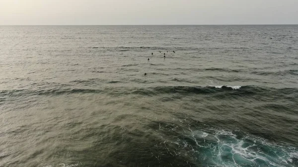 Deniz Onun Tüm Gücü — Stok fotoğraf
