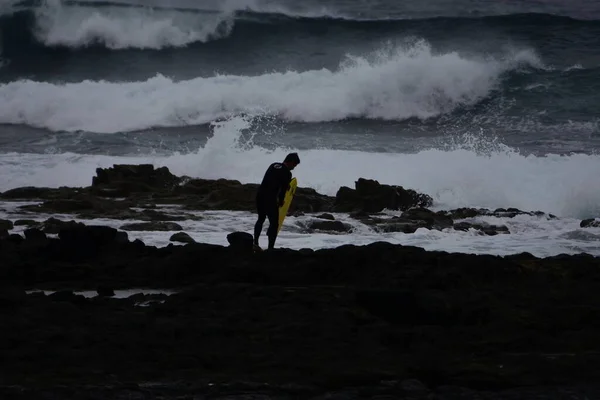 Surfer Genießen Das Meer — Stockfoto