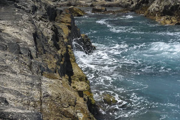 Kijkend Naar Zee Vanaf Kliffen — Stockfoto