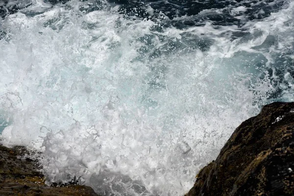 Дивиться Море Скель — стокове фото