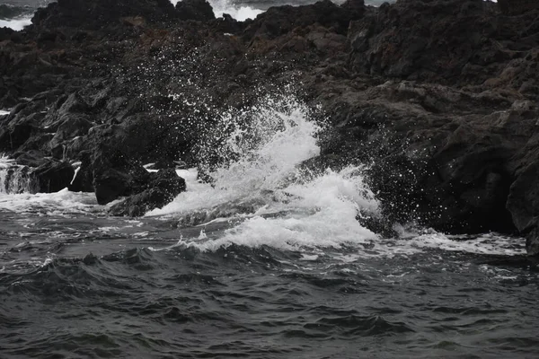 Waves Showing Power — Stok fotoğraf