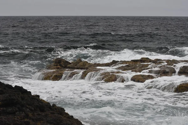 Waves Showing Power — Stockfoto