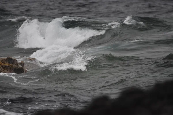 Zee Aan Kust Met Zijn Golven Vormen Kleuren — Stockfoto