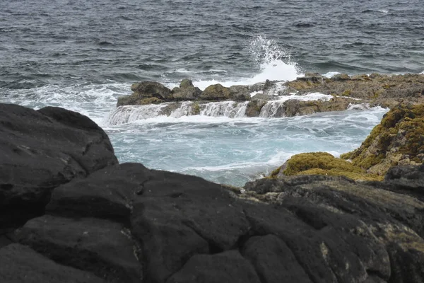 Zee Aan Kust Met Zijn Golven Vormen Kleuren — Stockfoto