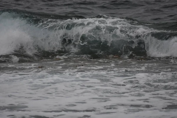 Mar Costa Com Suas Ondas Formas Cores — Fotografia de Stock