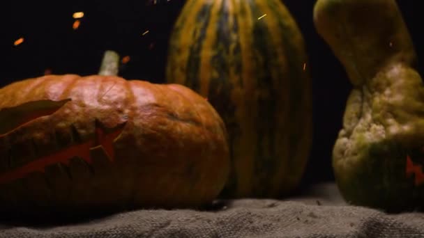 Vacances Halloween Fin Octobre Avec Une Citrouille Orange Aux Étincelles — Video