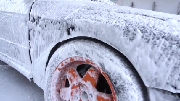 Coche Espuma Fregadero — Vídeo de stock