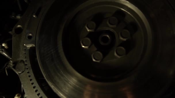 Ремонт Налаштування Зварювальних Робіт Автомобільного Двигуна Допомогою Шліфувальної Машини Встановлення — стокове відео