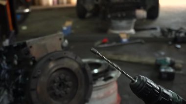 Seramik enjeksiyonla güçlendirilmiş seramik enjeksiyon için standart turboşarjlı bir motorun tamir ve montajı