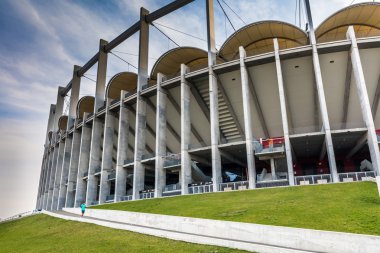 Modern bina alacakaranlık Romanya'da Bükreş Ulusal arenada