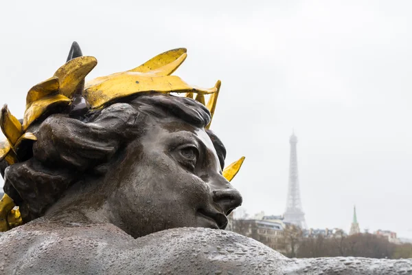 Decorative sculpture on Alexander bridge in Paris — стокове фото