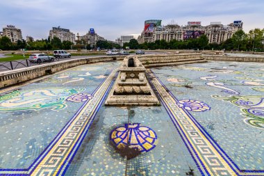 Bucharest, Romanya - 25 Ekim 2015: Union Square (Piata Unir