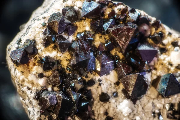 Gros plan sur les cristaux de fluorite — Photo