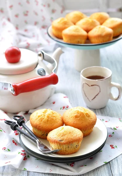 Muffins savoureux aux raisins secs — Photo