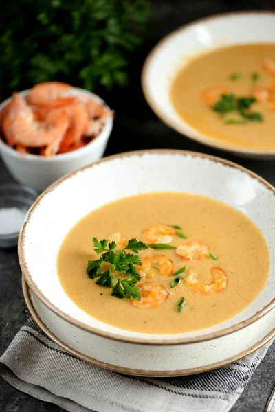 Cream soup with shrimps. Healthly food. — Stock Image Cream Soup Shrimps Healthly Food Stock Picture