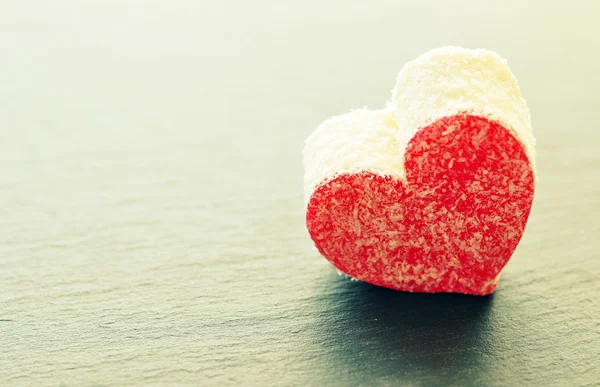 Bolos de Valentim em um backgraund sombrio — Fotografia de Stock