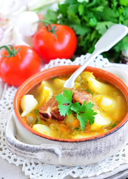 Vegetable soup with smoked pork ribs — Stock Image Vegetable soup with smoked pork ribs Royalty Free Stock Photos