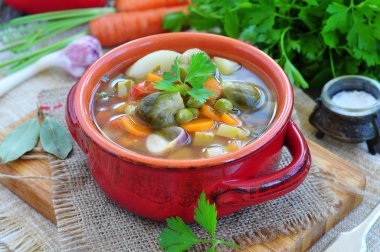 fasulye, havuç, patates, domates kase taze sebze çorbası