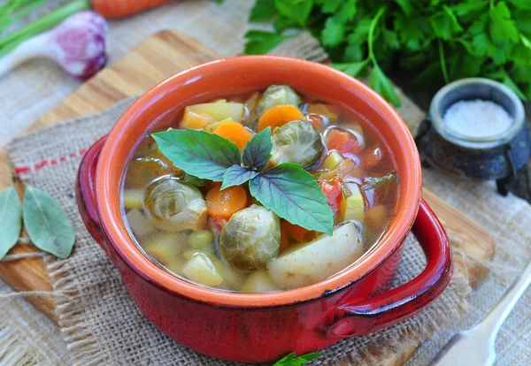 Fresh vegetable soup with bean, carrot, potato, tomato in bowl — Stock Photo, Image