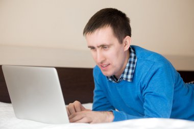 laptop ile rahatlatıcı