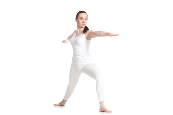 Yoga Virabhadrasana 2 Pose — 图库照片