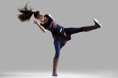 Modern dansçı kız