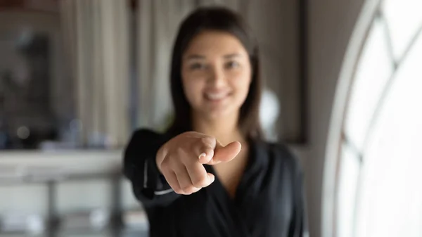 Close up Indian businesswoman hr manager pointing finger at camera — Stock Photo, Image