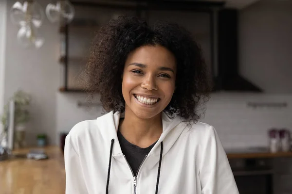 Head shot portrait smiling African American woman making video call — Stock Photo, Image