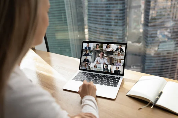 Businesswoman talk on video call with colleagues — Stock Photo, Image