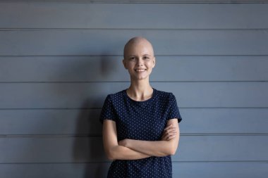 Mutlu onkoloji hastalarının portresi hayat boyu savaşıyor.