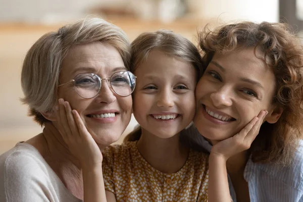 Close up portrait of happy three female generations family. — Stock Photo, Image