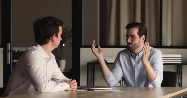 Two diverse businessmen shaking hands accomplish successful negotiations — Vídeo de Stock
