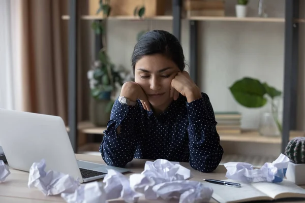 Tired Indian woman fall asleep at workplace — Foto de Stock
