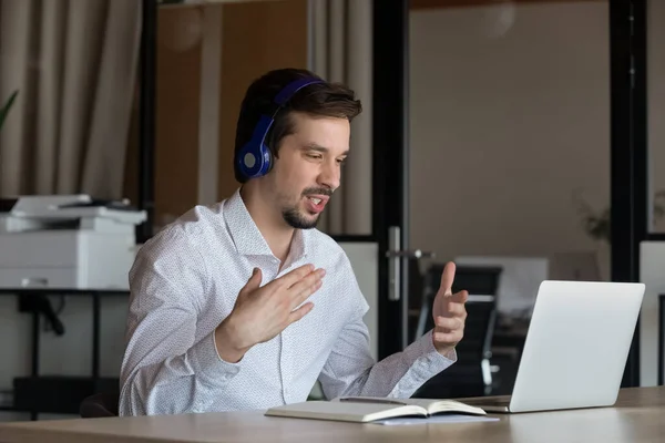 Caucasian businessman talk on video call on laptop — Stock Photo, Image