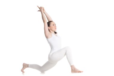 Binicilik yoga pose 