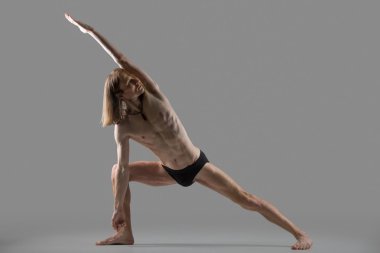 Extended Side Angle Posture